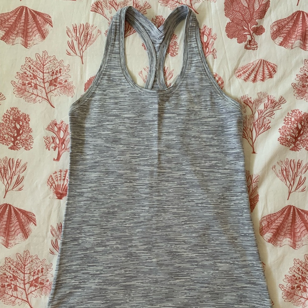 lululemon racerback tank in grey